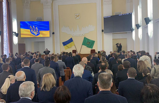 Сессия Харьковского горсовета: Новак прикрылся волей Кернеса