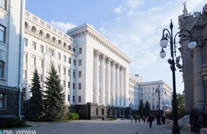 Офис президента запускает программу на новые выборы мэра Харькова