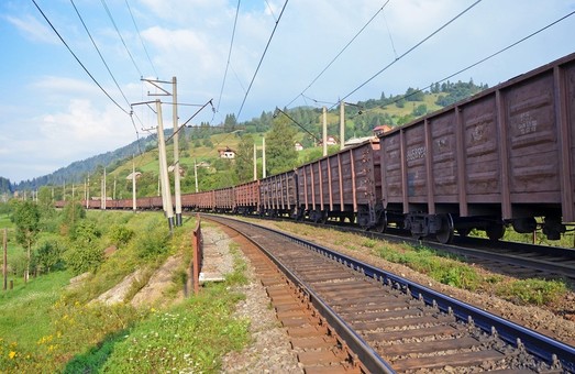 Ведомство Криклия установило драконовский тариф для частной тяги на железной дороге