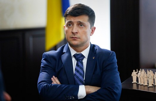 Зеленский восстановил уголовную ответственность чиновников за вранье в декларациях
