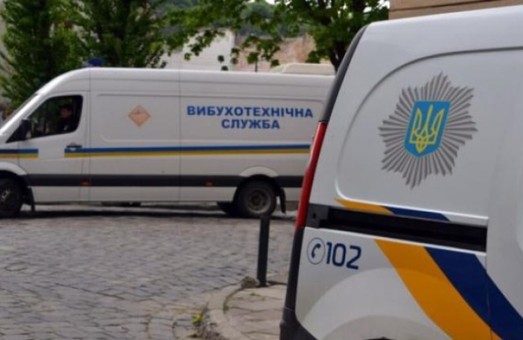 В Киеве неизвестный подорвал ресторан на Оболони