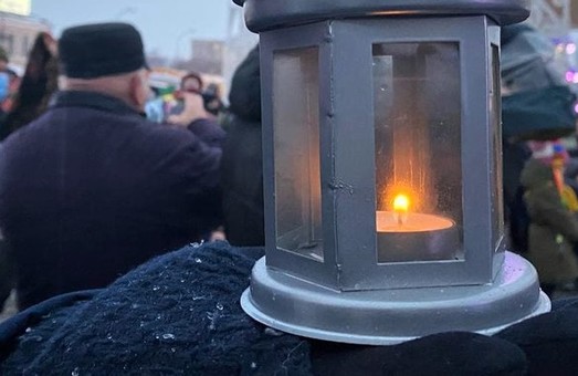 Вертеп-фест в Харькове: пластуны передали Вифлеемский огонь