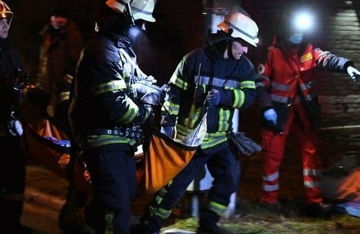 Пожар в инфекционной больнице Запорожья: погибли врач и пациенты