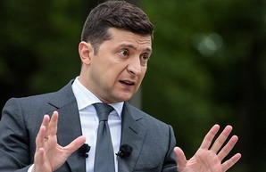 «Мы наши телеканалы не закрывали, мы закрывали их» – Зеленский