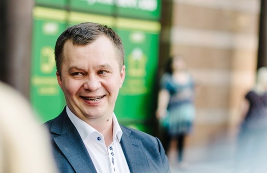 "МФВ обкакался": советник руководителя ОП прокомментировал решение Фонда по Украине
