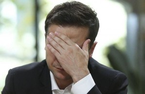 Опять упал. Рейтинг Зеленского продолжает снижаться