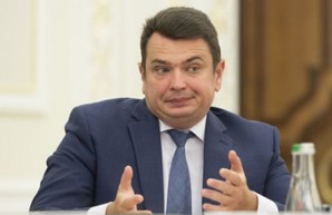 Кабмин нашел способ уволить директора НАБУ Сытника