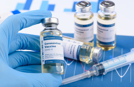 В Украине ждут регистрации три коронавирусных вакцины