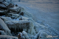 Под Одессой удивительно красиво замерз Хаджибейский лиман (ВИДЕО)