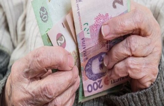 Обещанные доплаты пенсионерам отсрочили