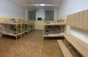 В камере Лукьяновского СИЗО сделали ремонт за 100 тысяч. Фото до/после
