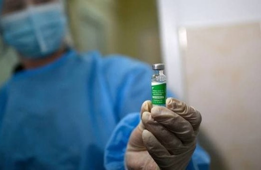 МОЗ запретил разглашать условия закупки вакцин от COVID