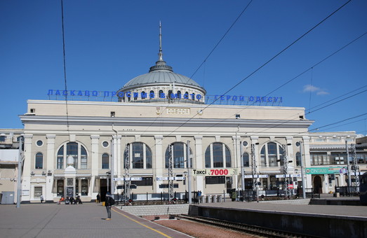 В Одессе показали работу транспорта и рынков в красной зоне карантина (ВИДЕО)