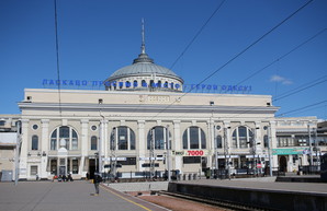 В Одессе показали работу транспорта и рынков в красной зоне карантина (ВИДЕО)