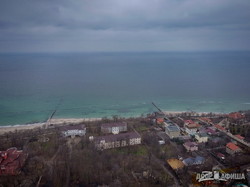 В Одессе показали с высоты массовую застройку курортного побережья (ВИДЕО)