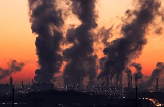 Экологи назвали регион Украины с наибольшим загрязнением воздуха
