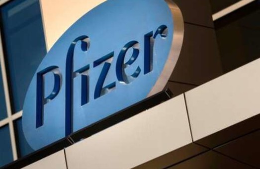 Украина подписала договор на поставку 10 млн доз вакцин Pfizer