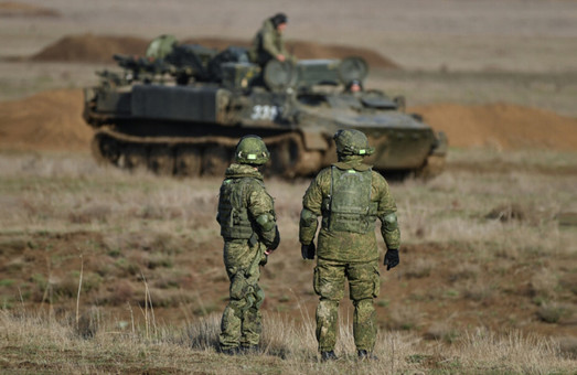 Россия не отводит войска от восточных границ Украины