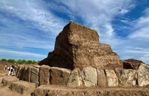 В Украине обнаружили кромлех, который древнее легендарного Стоуненджа (Фото)