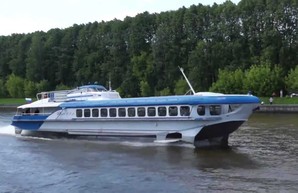 По Днепру хотят запустить скоростные теплоходы