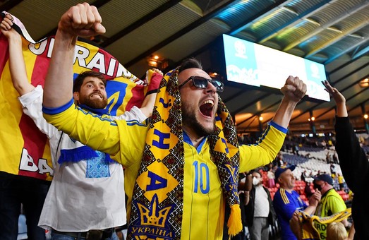 Украинцы не смогут прилететь в Рим, чтобы поддержать сборную в четвертьфинале Евро