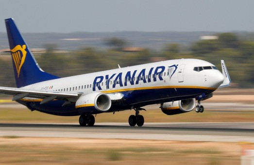 Успей приобрести: Ryanair объявил распродажу