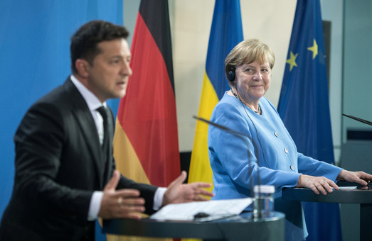 Меркель настаивает на имплементации «формулы Штанмайера»