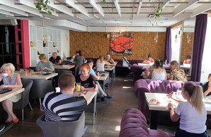 «Мы абсолютно чистые»: выяснилась причина массового отравления людей в харьковском ресторане (ФОТО)