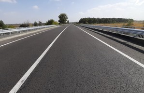В Украине намерены строить безопасные дороги