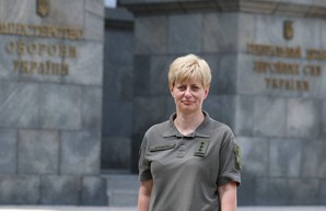 В Украине впервые женщина стала командующим Вооруженных сил