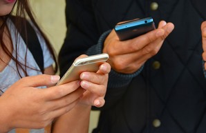 Законопроект о мобильной связи по паспорту вынесли на обсуждение