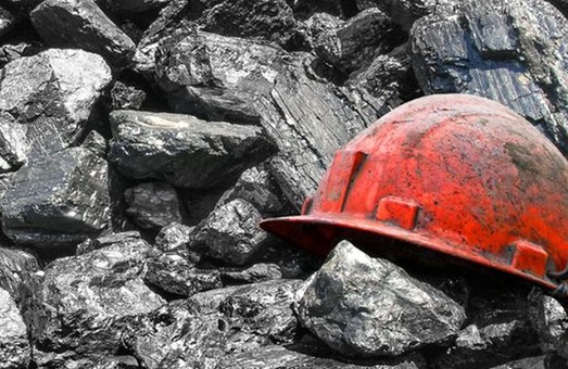 Полгода без зарплат: львовские шахтеры готовы к радикальным мерам