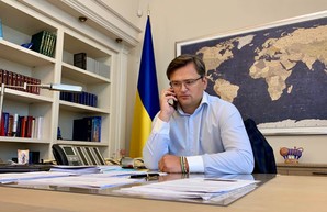 Кулеба переговорил по телефону с украинскими военными в Кабуле