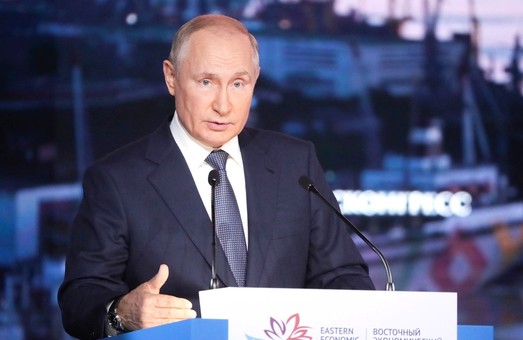 Путин надеется на полное восстановление отношений с Украиной