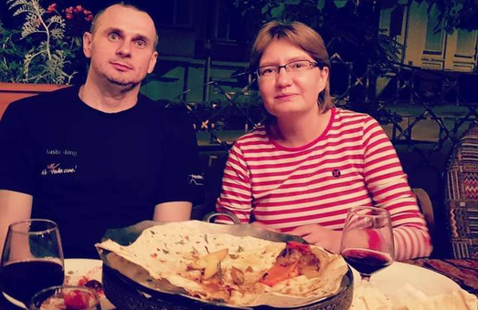 «Обострение депрессии»: Сенцов извинился за высказывания сестры