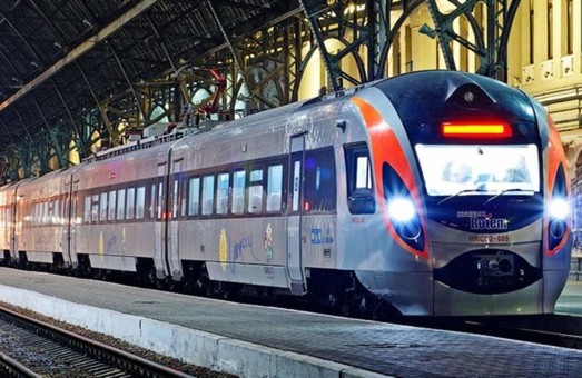 Украина и Польша возобновляют железнодорожное сообщение