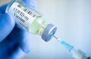 «Ни разу не принудительно»: СНБО установил план по вакцинации