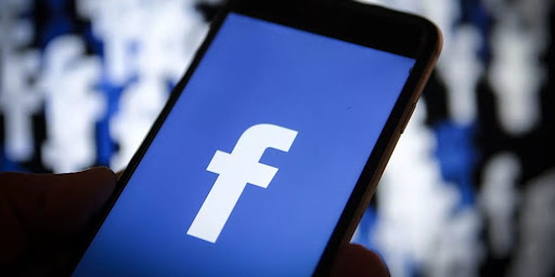 Facebook подал в суд на украинца