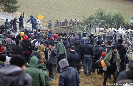 Мигранты предприняли попытку прорваться через польскую границу