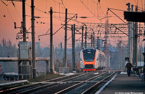 «Укрзалізниця» получила новые дизель-поезда: стало известно, куда они будут ходить (ВИДЕО)