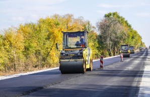 В Украине выделят еще 2,5 миллиарда гривен на ремонт дорог