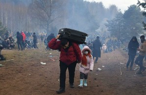 Мигранты на белорусской границе. К чему готовиться Украине
