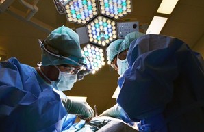 Жительница Ивано-Франковска 1,5 года прожила с катетером, который в ее теле забыли врачи