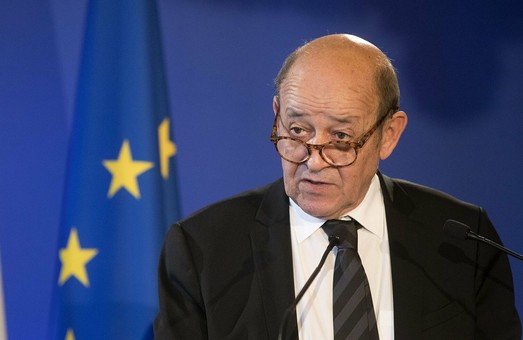 Франция предупредила Россию в случае вторжения в Украину