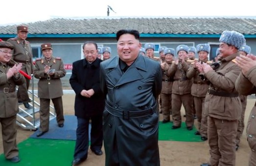 Жителя Северной Кореи приговорили к смертной казни продажу копий сериала “Игра в кальмара”