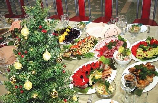 В преддверии Нового года в Украине существенно «взлетят» цены на продукты: прогноз эксперта