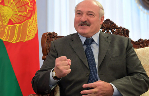 Лукашенко готов помогать беженцам, даже если будет плохо Европе