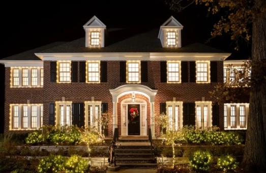 В США сдают в аренду легендарный дом из новогоднего фильма "Один дома". Фото
