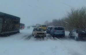 Оранжевый уровень безопасности: ГСЧС предупреждает об ухудшении погодных условий на Западной Украине