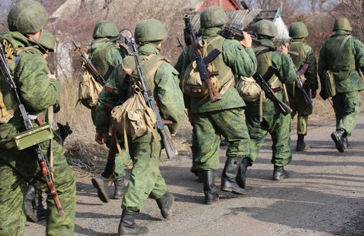 Россия может вести подготовку к наступлению на Украину при участии 175 тысяч военных, - WP